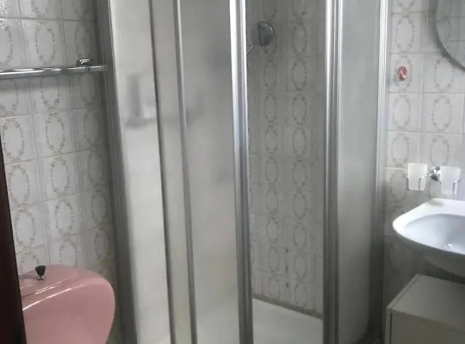 Πανσιόν Locarno: Indipendente In Zona Residenziale Λοκάρνο